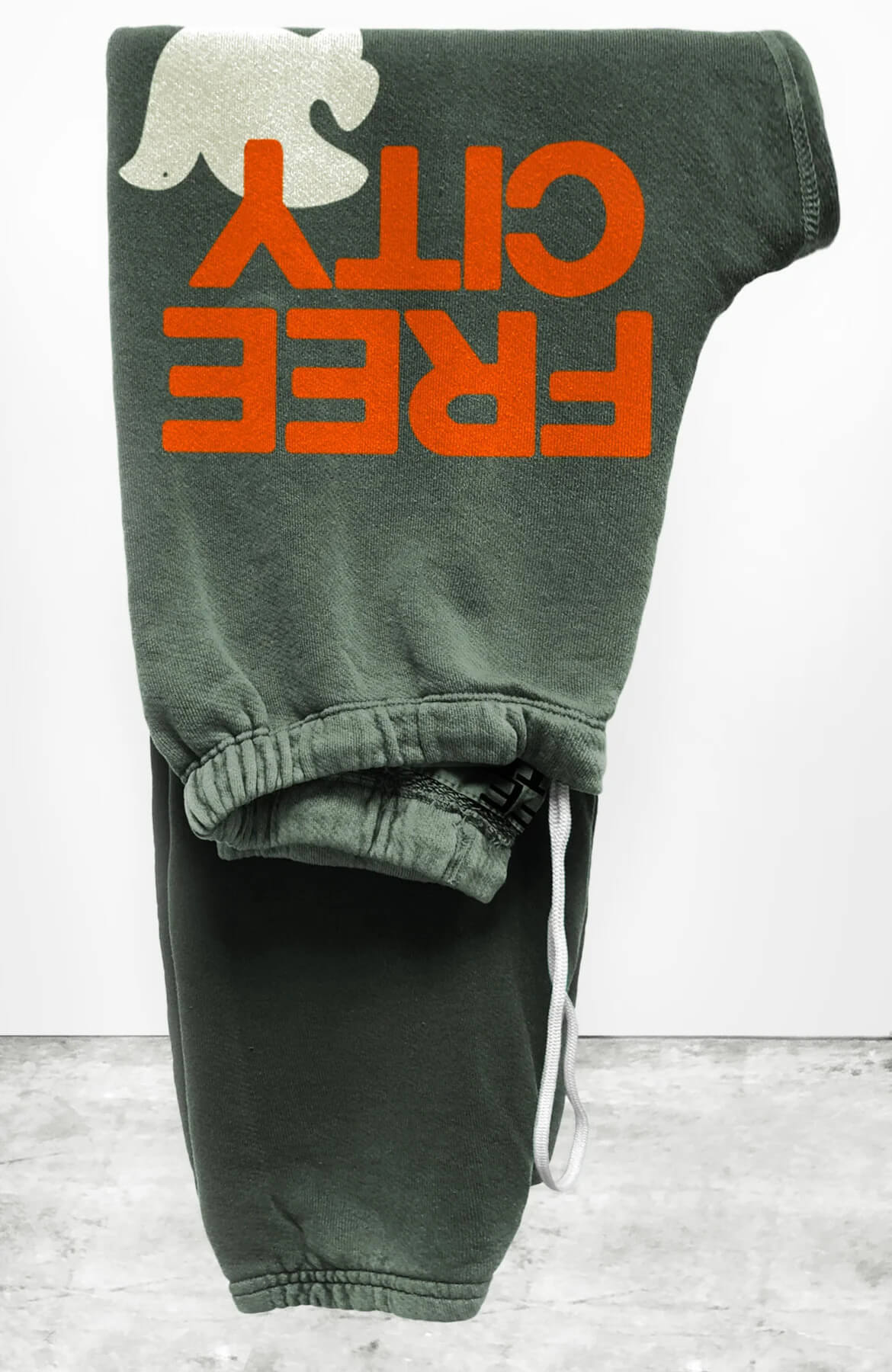 FREECITY Sweatpants Freecity - Large Logo Sweatpants in Surplus