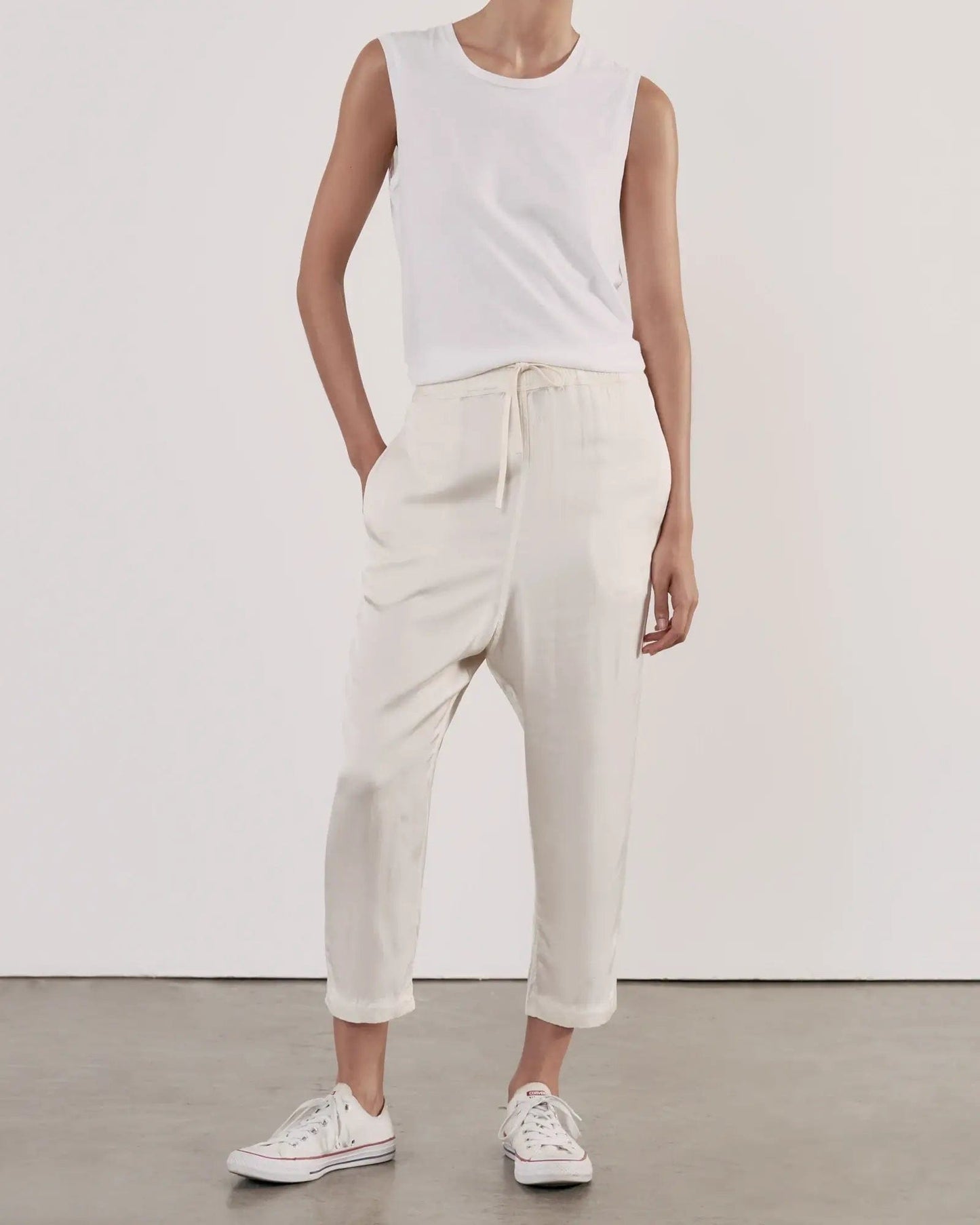 Nili Lotan Shirts XL Nili Lotan - Muscle Tee in White