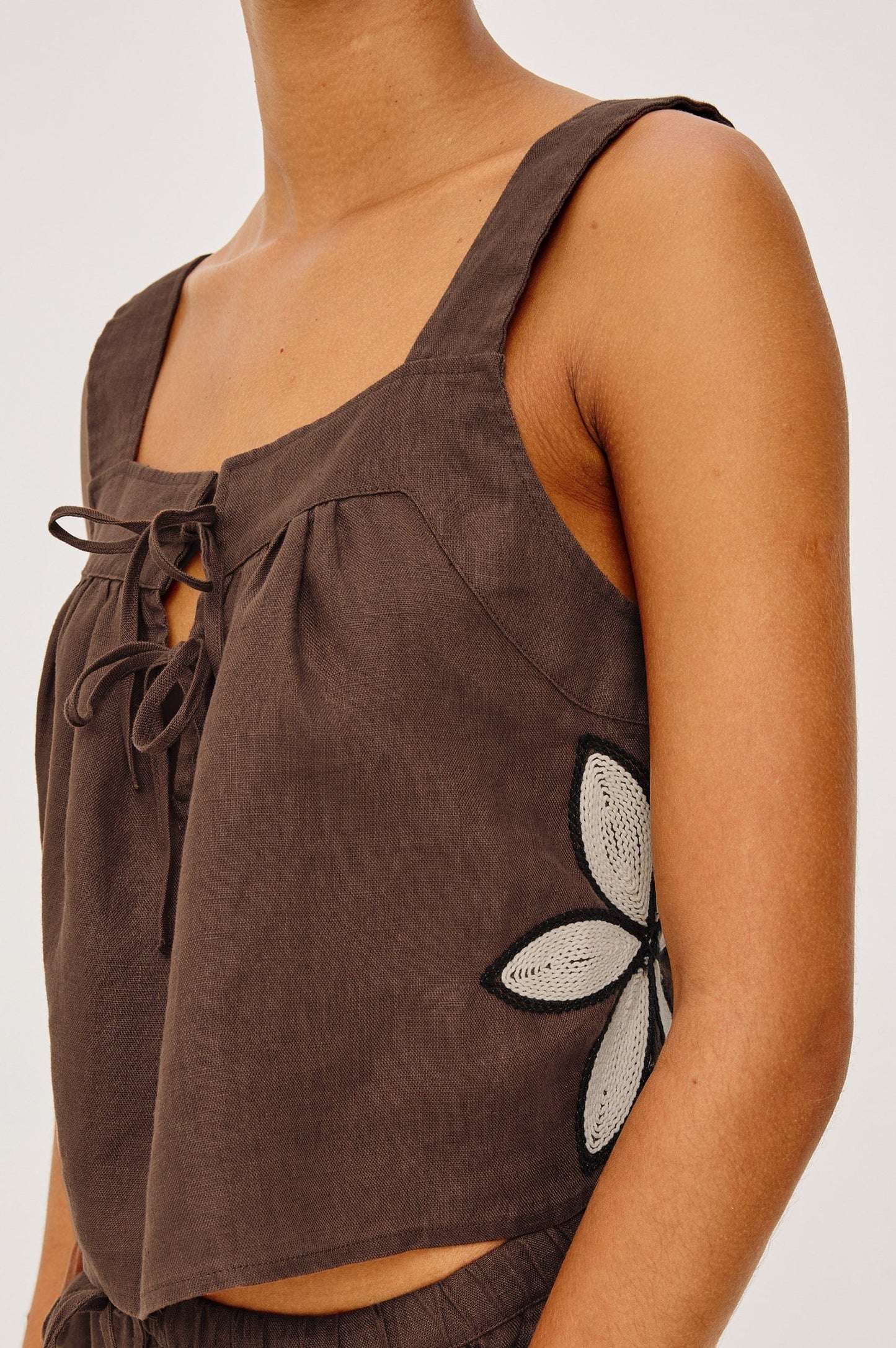 Rails Blouses Rails - Calais top in cocoa floral embroidery