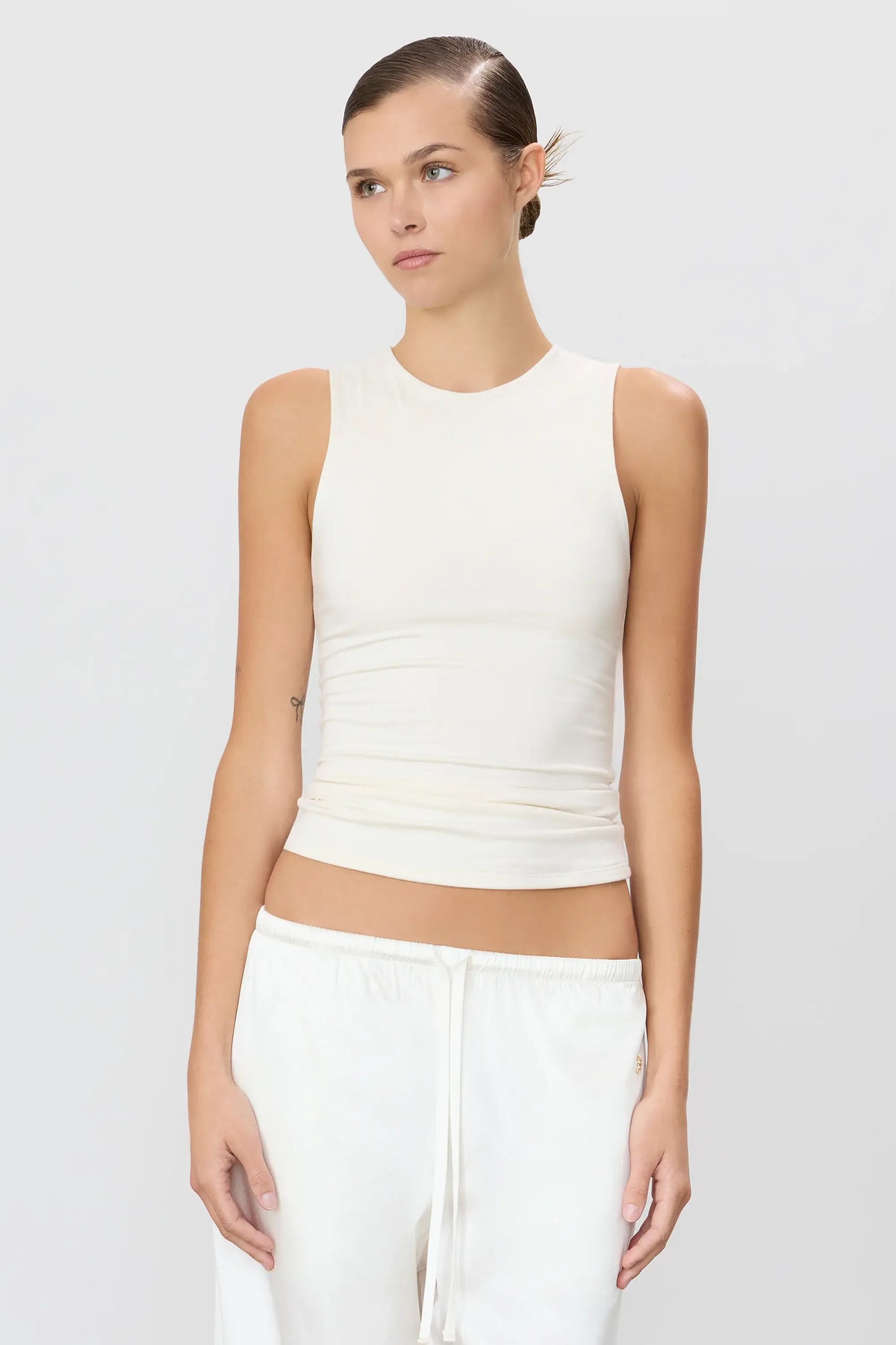 Eterne Shirts & Tops Eterne - Sleeveless Crewneck Top in Ivory