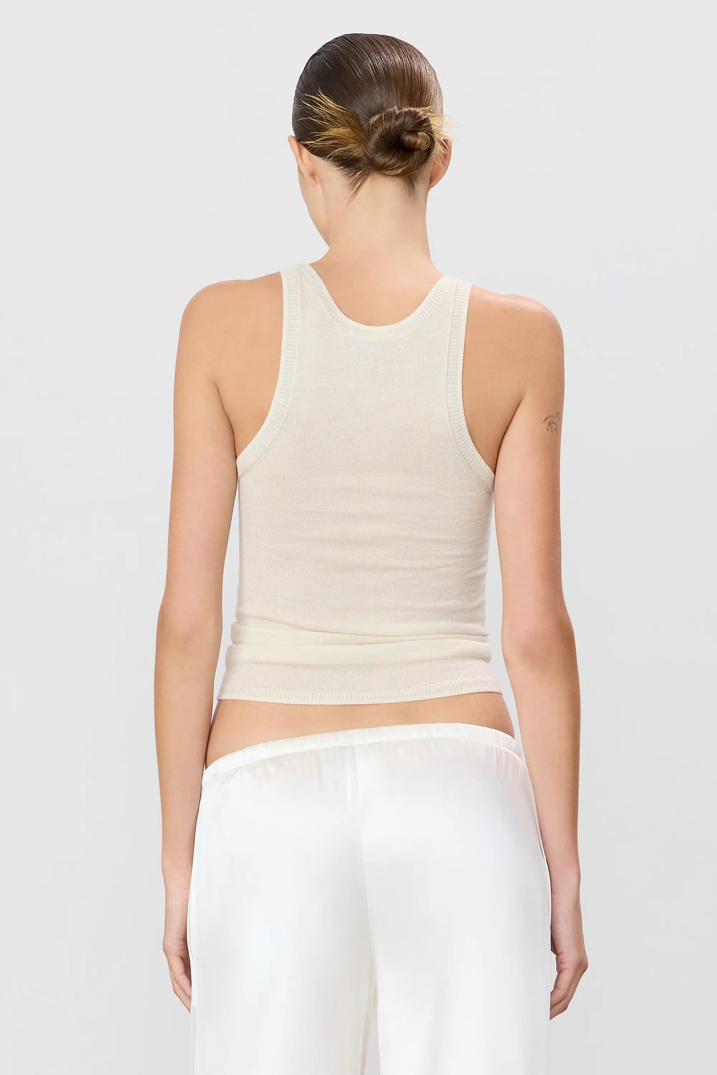 Eterne Tank Tops Eterne - Ryder Tank in bone