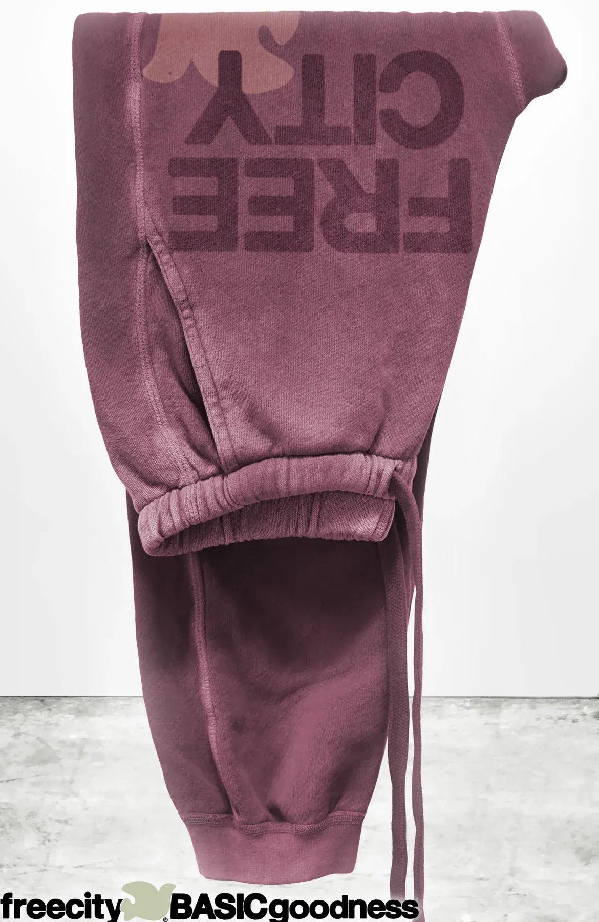 FREECITY Sweaters Freecity - Large Sunfades w/Pocket sweatpant in Roses