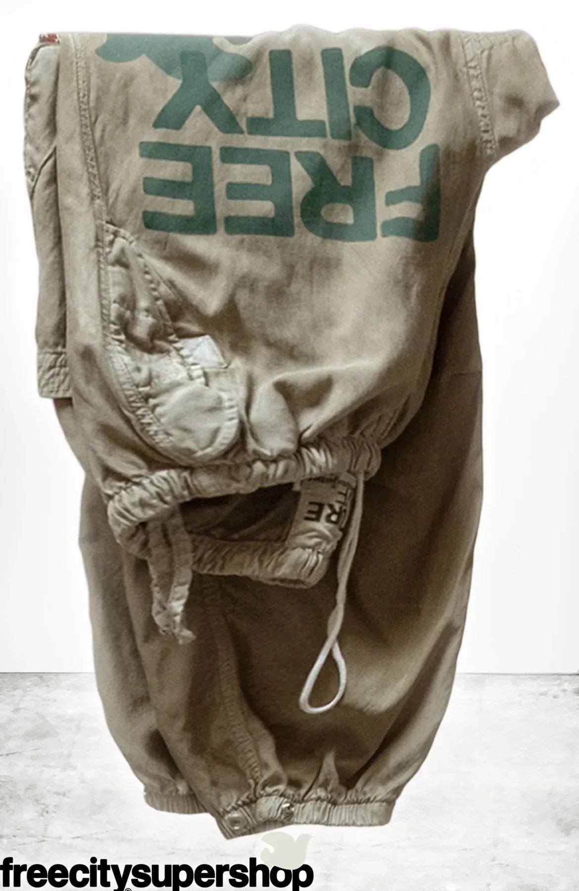 FREECITY Sweatpants Freecity - Flap Snap matte satin airjump pants in Lawrence's sand
