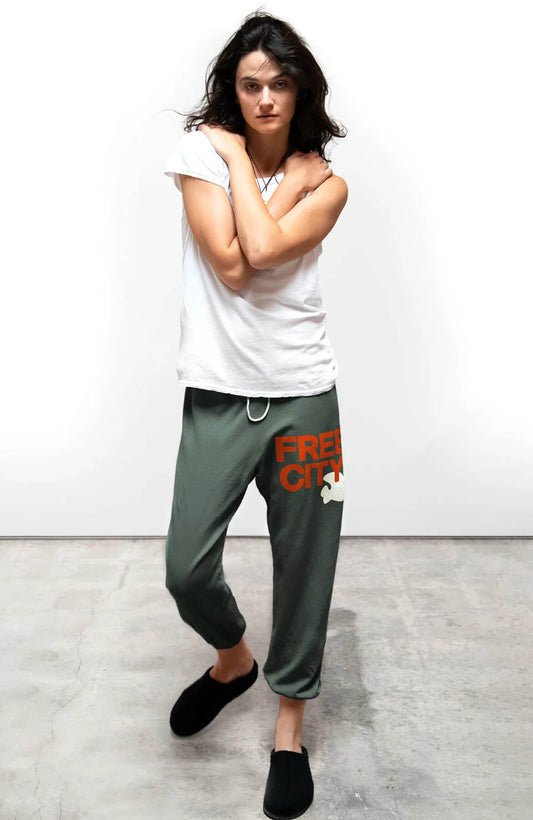 FREECITY Sweatpants Freecity - Large Logo Sweatpants in Surplus
