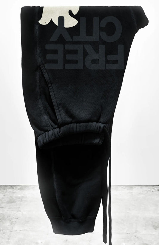 FREECITY Sweatpants FREECITY LARGE SUNFADES pocket sweatpant - Black Space