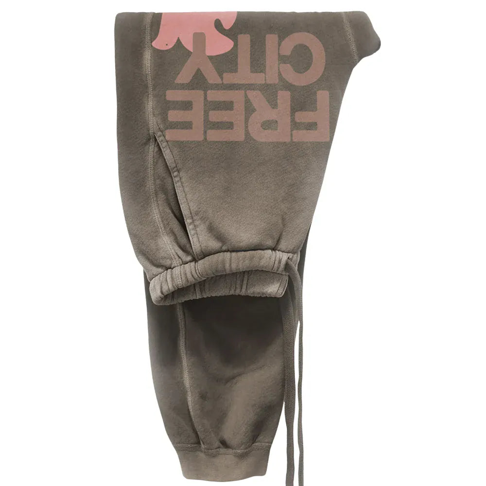 FREECITY Sweatpants XS Freecity - sunfades pocket sweatpants in Mud