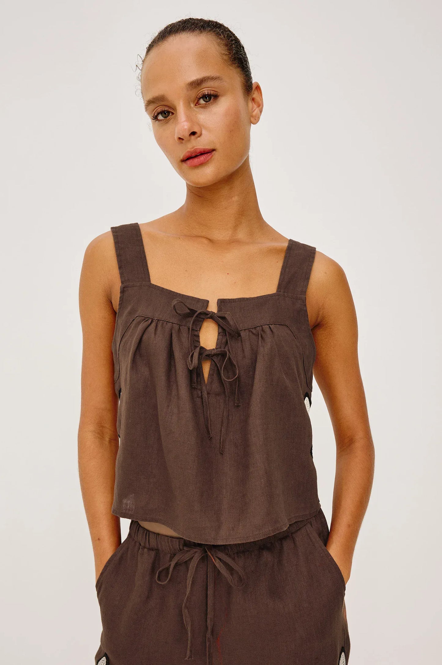 Rails Blouses Rails - Calais top in cocoa floral embroidery
