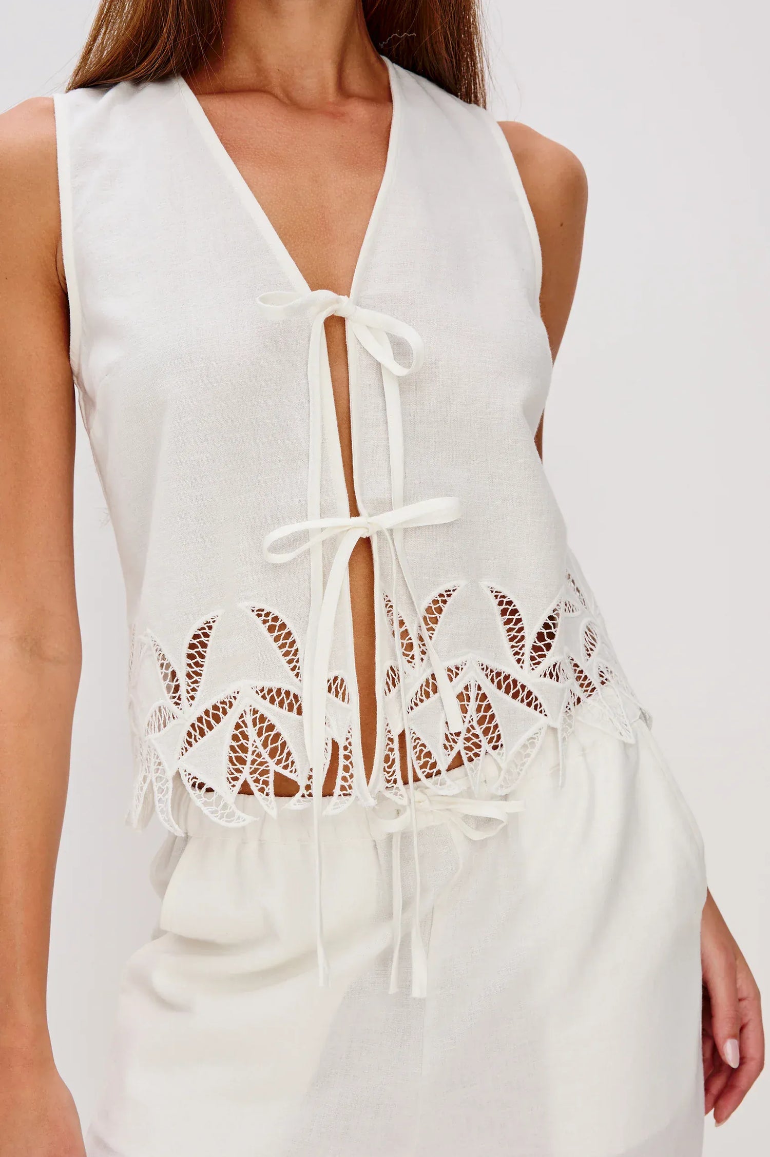 Rails Shirts & Tops Rails - Oregon Top in white palm embroidery