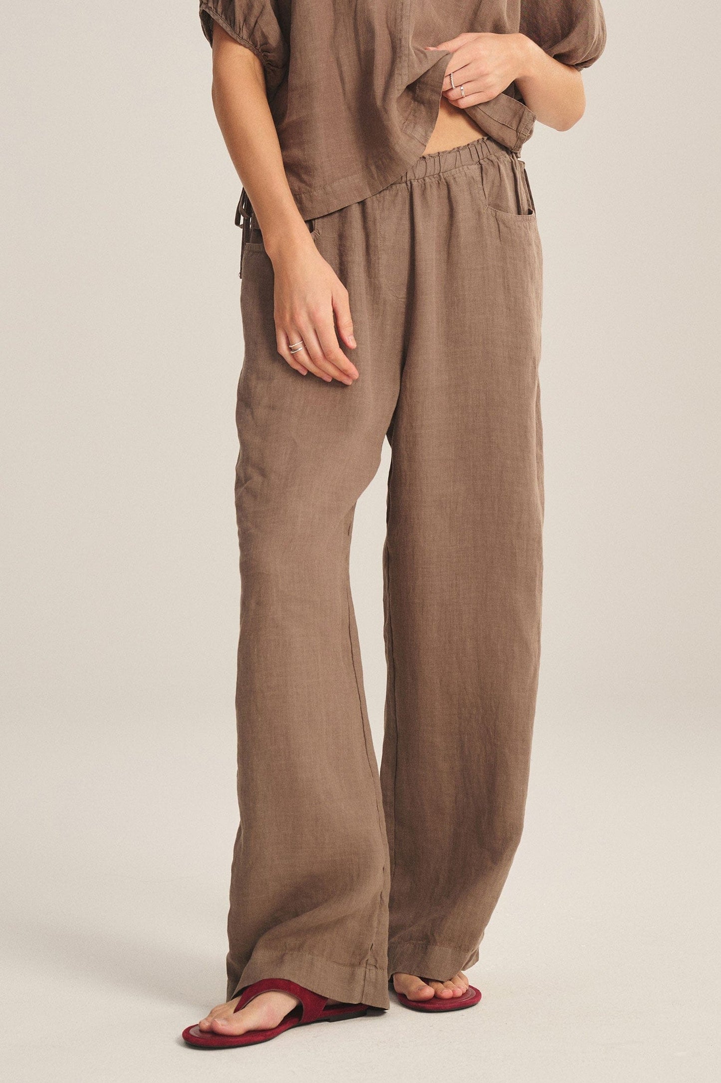 Velvet Pants Velvet - Clair Pants in Mudslide