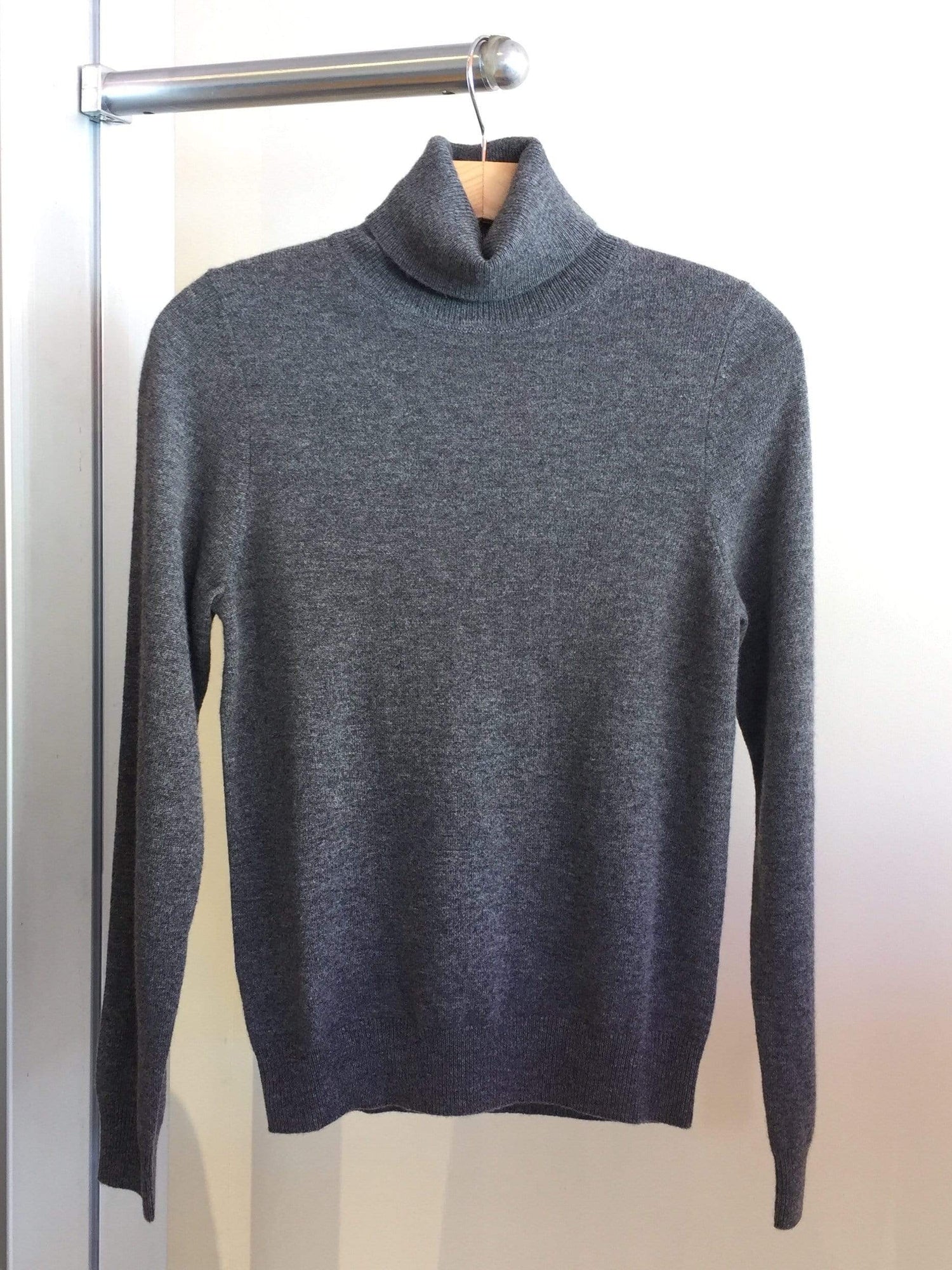 Repeat Cashmere Turtleneck Sweater in Med Grey